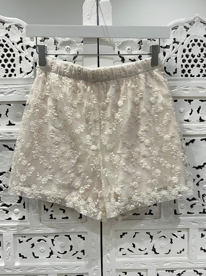 LACE SHORTS CREAM