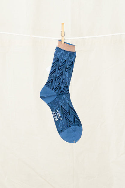 Antipast Women's  Leaf Bird Socks