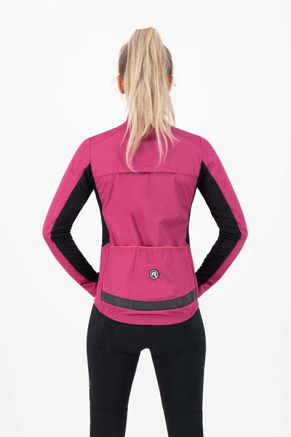Rogelli Barrier fietsjack dames roze gedragen achterkant.
