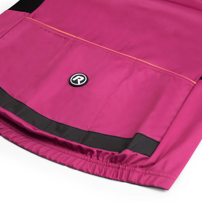 Detail van Rogelli Barrier fietsjack dames roze achterkant.