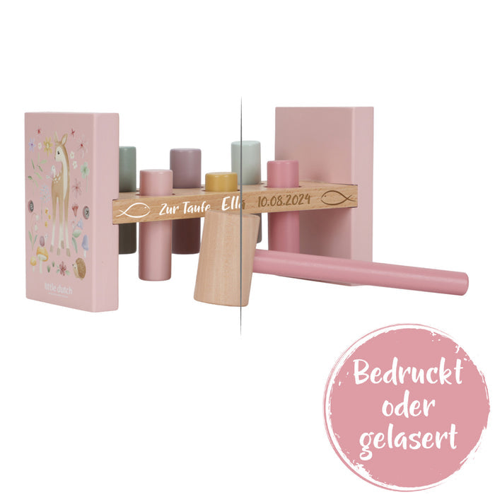 Little Dutch Hammerbank Fairy Garden zur Taufe – Vergleich der personalisierten pinken Holz-Klopfbank mit Druck und Lasergravur