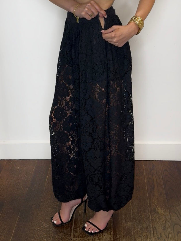 LACE BALLOON TROUSERS
