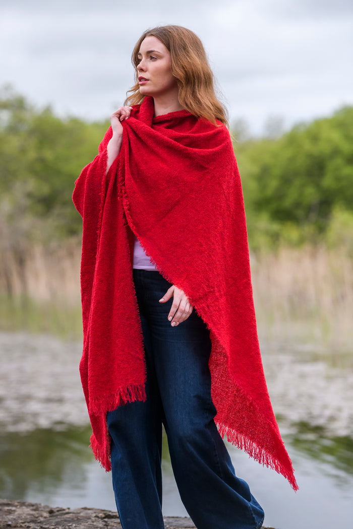 Festive Red / One Size