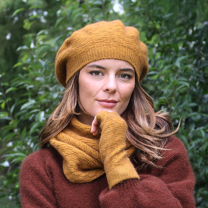 Lothlorian - Merino & Possum Dash Neck Warmer
