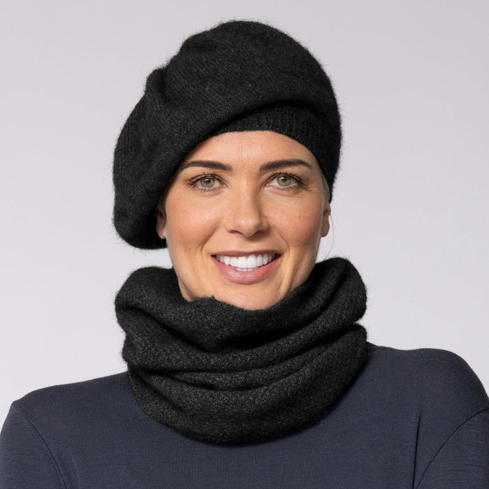 Noble Wilde - Merino & Possum Versailles Beret (NW5147) Black
