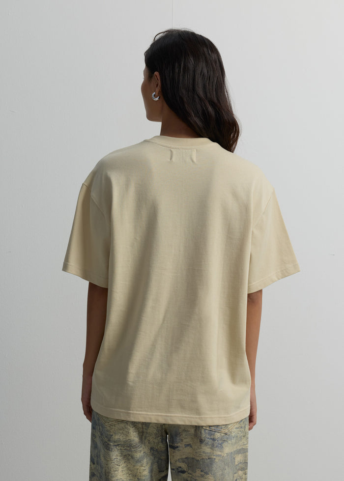OVERSIZED BEIGE POCKET TEE