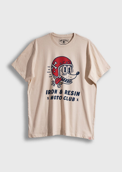 Beige T-shirt with cartoon dog in red helmet, text "Iron & Resin Moto Club" below. Playful, vintage-style design.