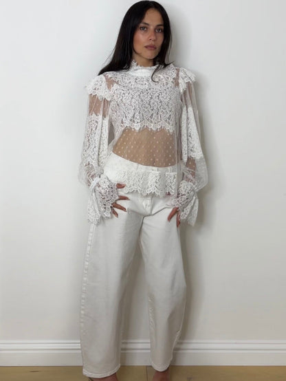 SHEER LACE TOP SPOT