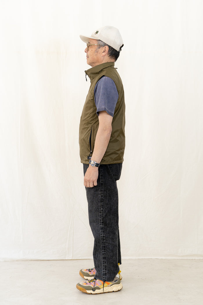 TAION Non Down Mountain Reversible Mesh Vest