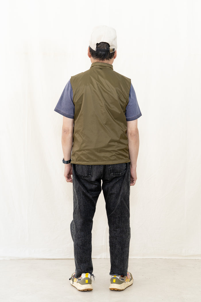 TAION Non Down Mountain Reversible Mesh Vest