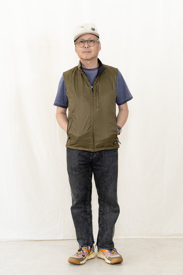TAION Non Down Mountain Reversible Mesh Vest
