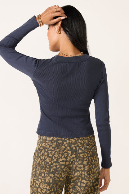 Varra Henley