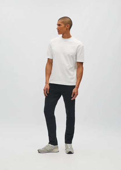 Wilson Straight Black