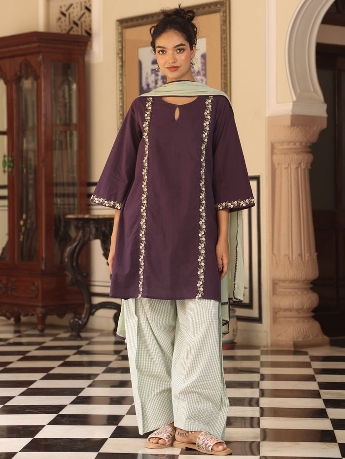 Women’s Dyed Embroidered Kurta and Checkered Farshi Salwar with Dupatta