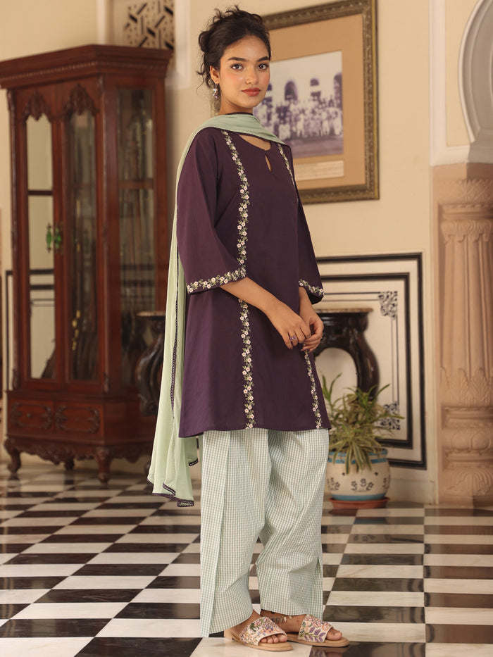 Women’s Dyed Embroidered Kurta and Checkered Farshi Salwar with Dupatta