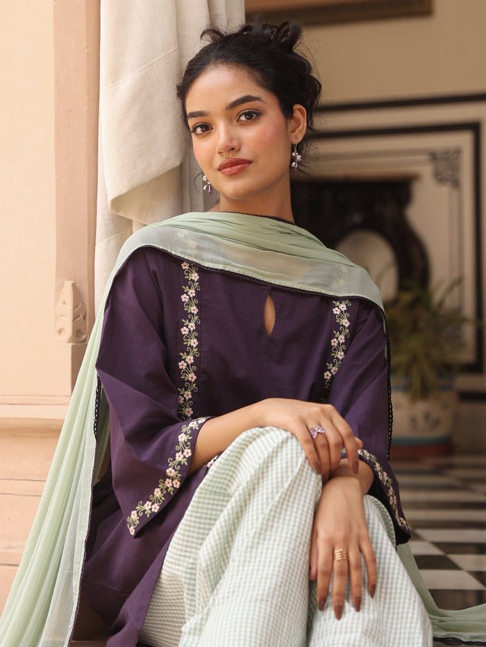 Women’s Dyed Embroidered Kurta and Checkered Farshi Salwar with Dupatta