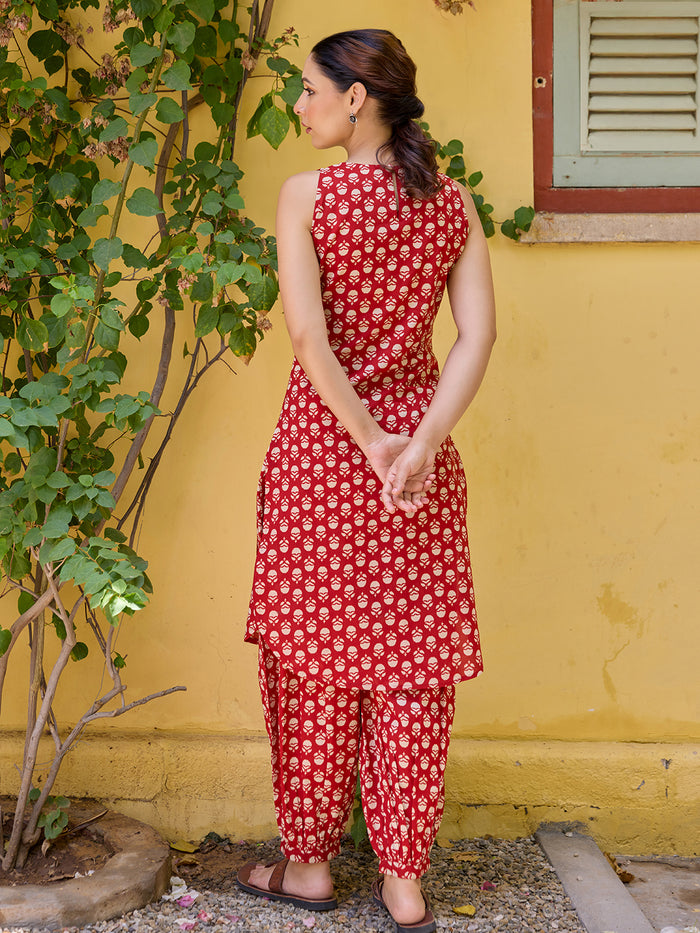 Women's Straight Kurta With Dhoti Pants